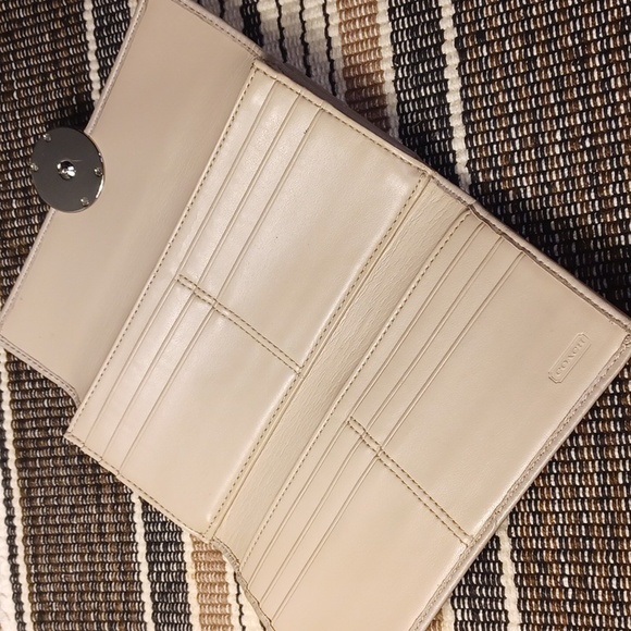 Coach wallet - Picture 5 of 16